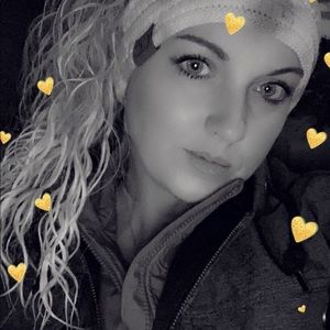 Meet your Posher, Hanna